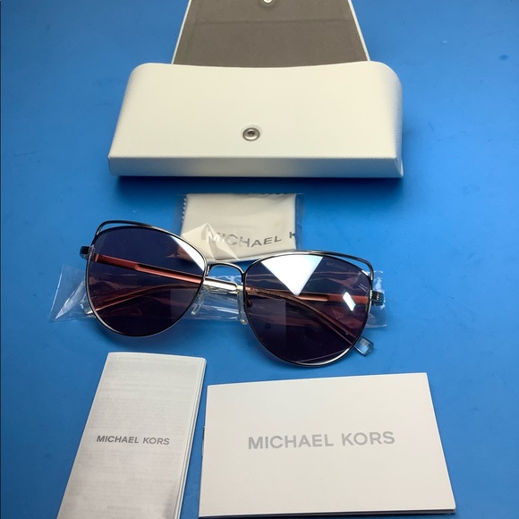 New Michael Kors Pink Lens Sunglasseses - Picture 3 of 7